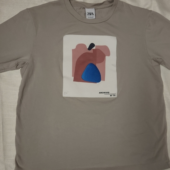 Zara tan T-Shirt Art 1/95 Archivio Abstract Print - Picture 1 of 5